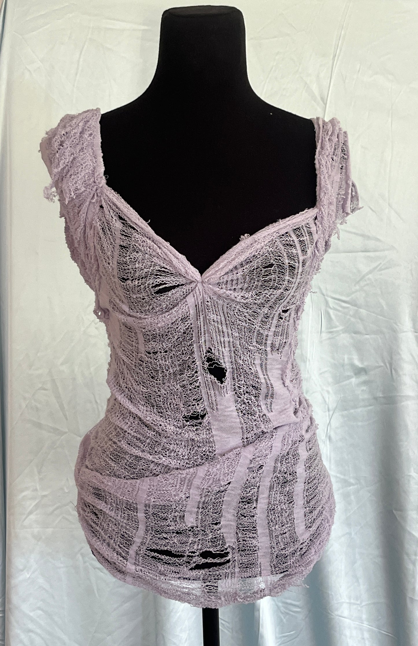 Cobweb top