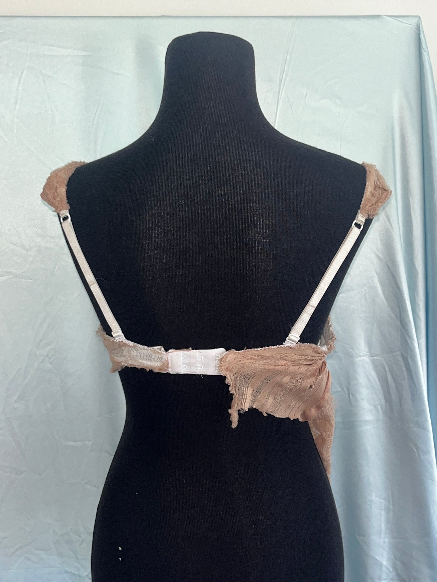 Cobweb bra